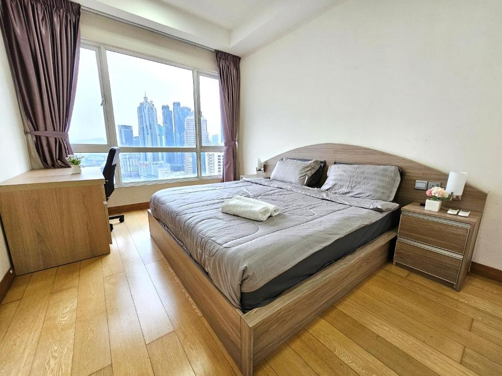 Crest Residence 10
