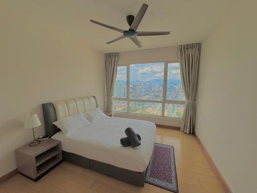 Crest Residence 8