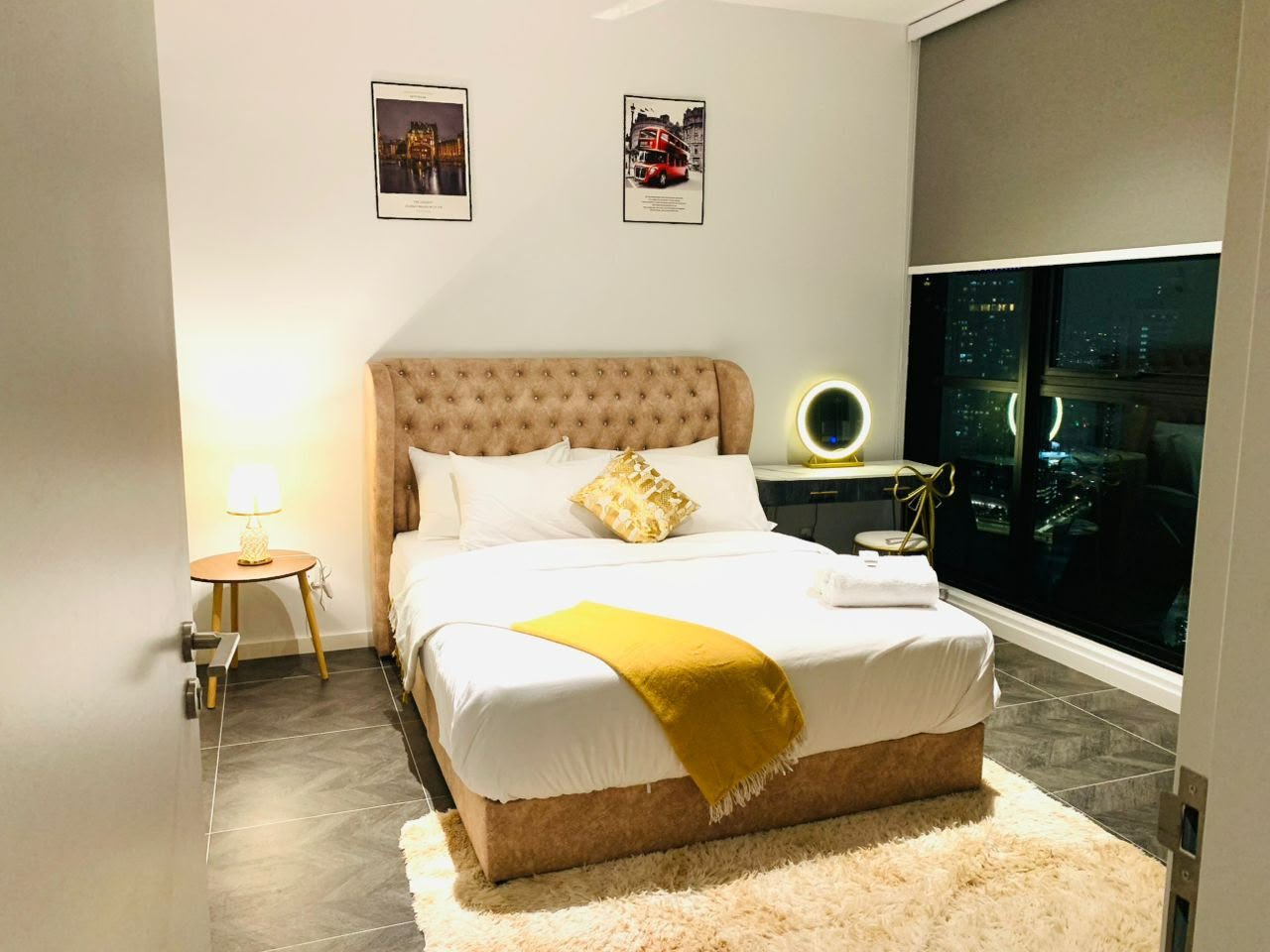 Scarletz Suites 8