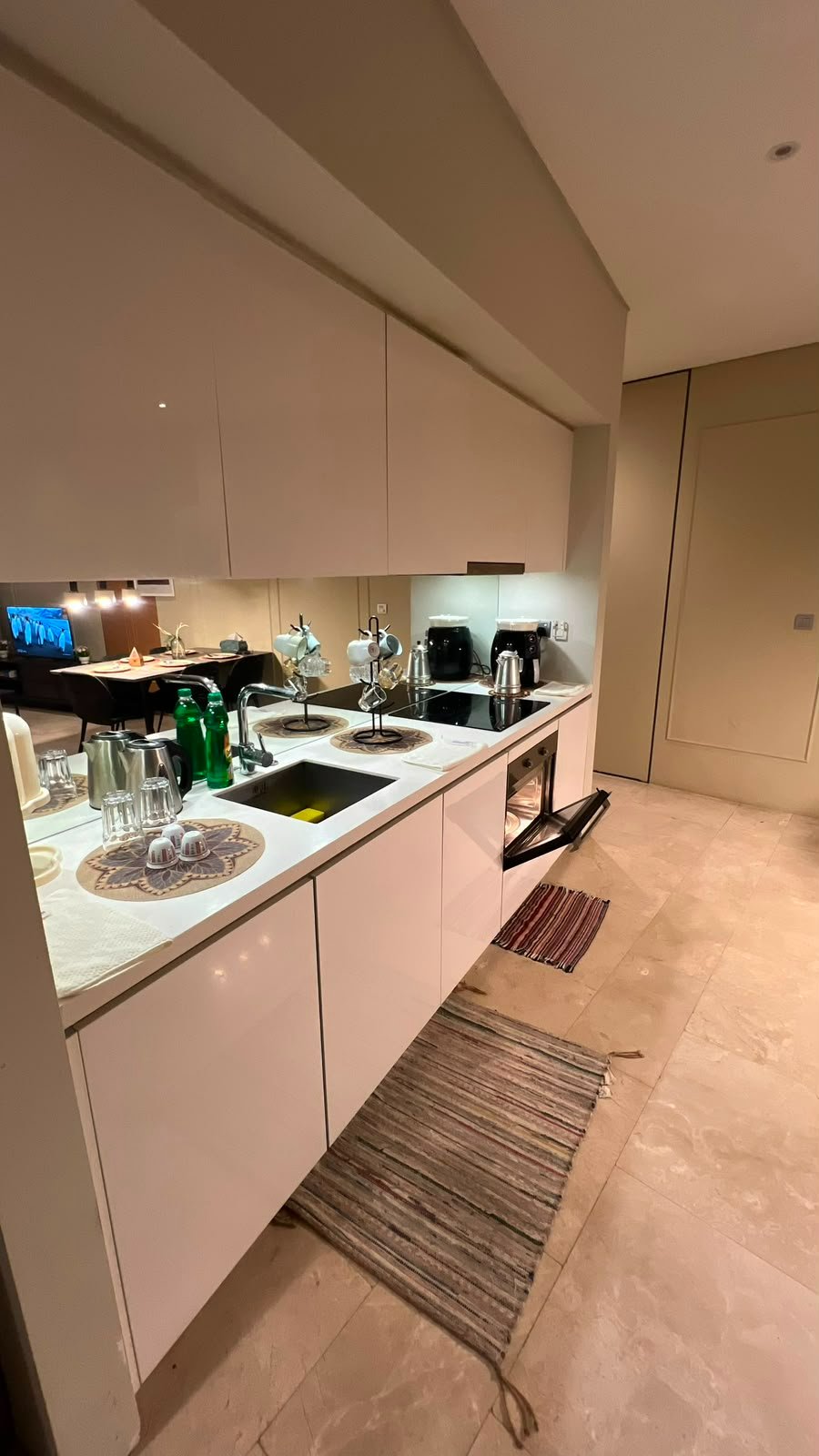 Sky Suites 9